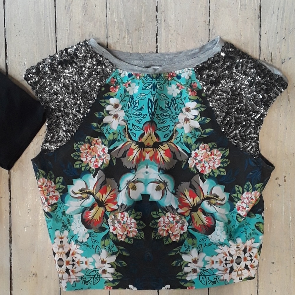 Crop top bundle - Picture 2 of 4